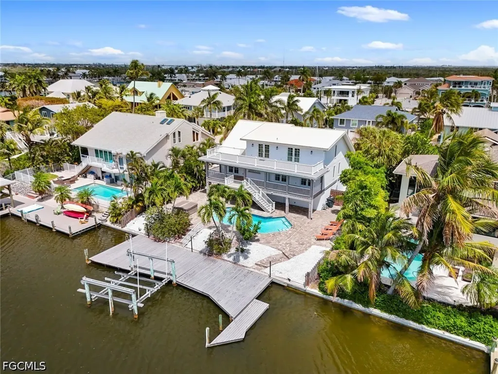 Fort Myers Beach FL, 18260 Deep Passage Lane