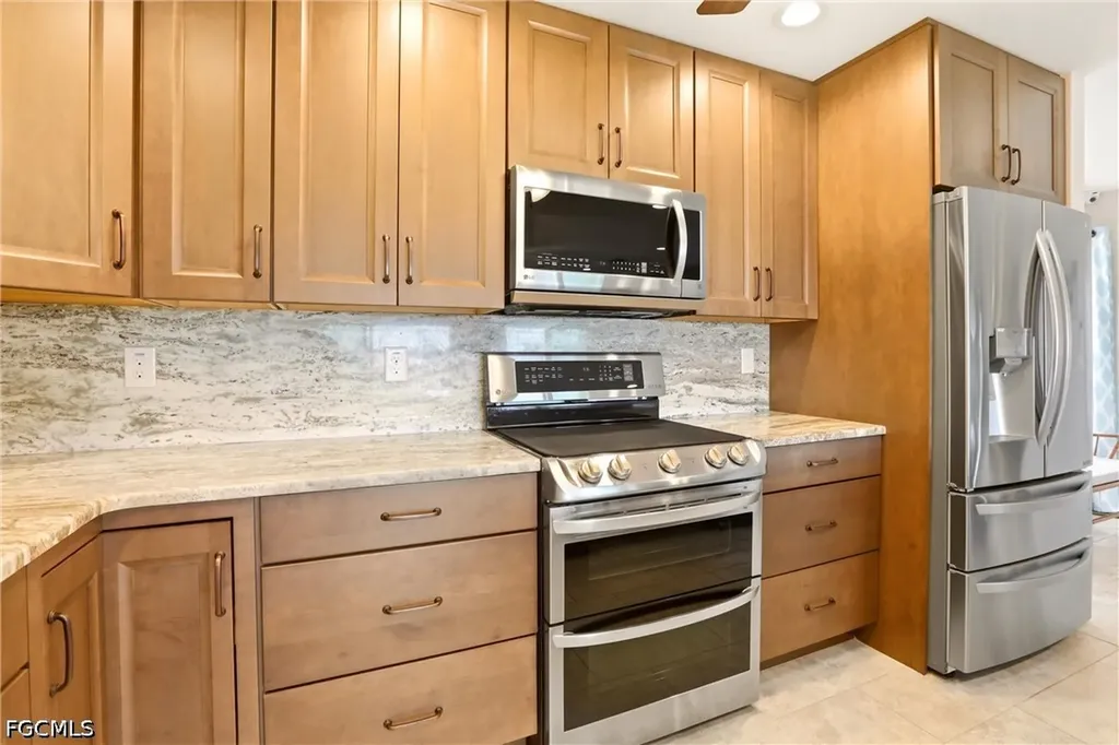 1119 SE 28th Terrace Cape Coral FL 33904