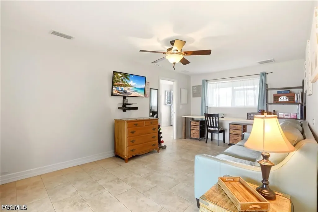 1119 SE 28th Terrace Cape Coral FL 33904