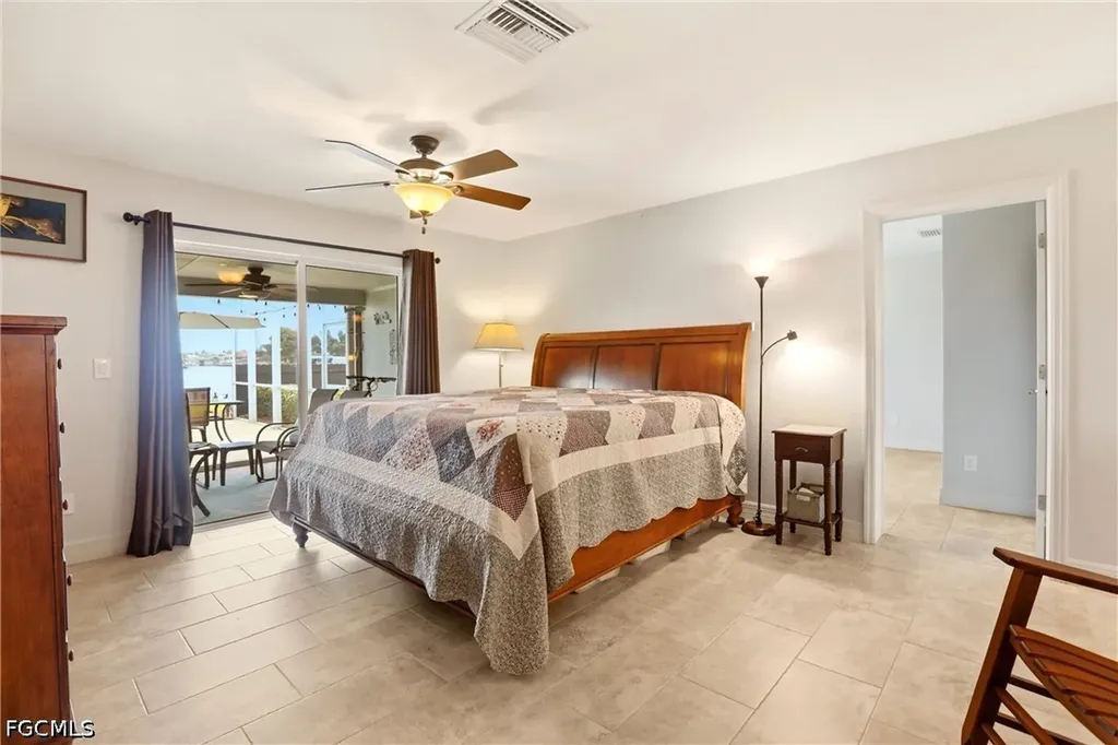 1119 SE 28th Terrace Cape Coral FL 33904