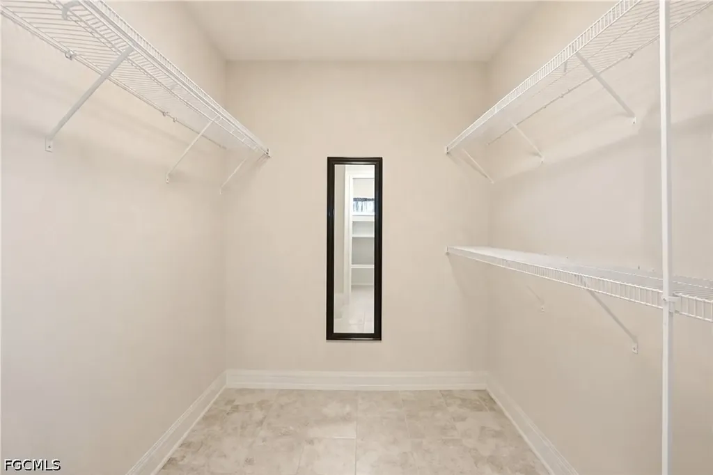 1119 SE 28th Terrace Cape Coral FL 33904