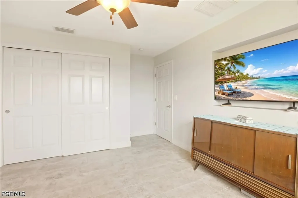 1119 SE 28th Terrace Cape Coral FL 33904