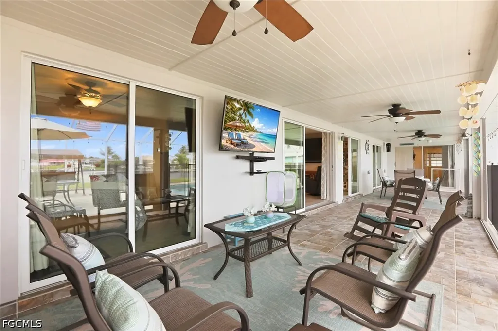 1119 SE 28th Terrace Cape Coral FL 33904