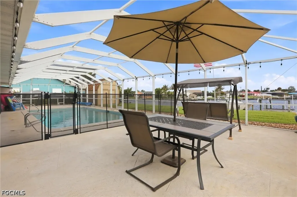 1119 SE 28th Terrace Cape Coral FL 33904
