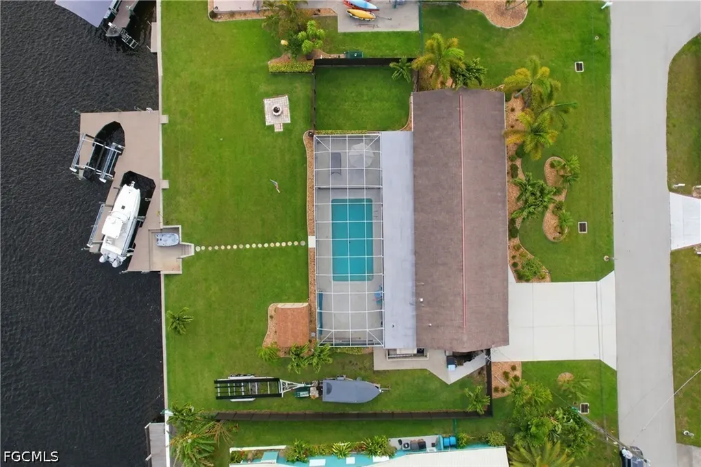 1119 SE 28th Terrace Cape Coral FL 33904