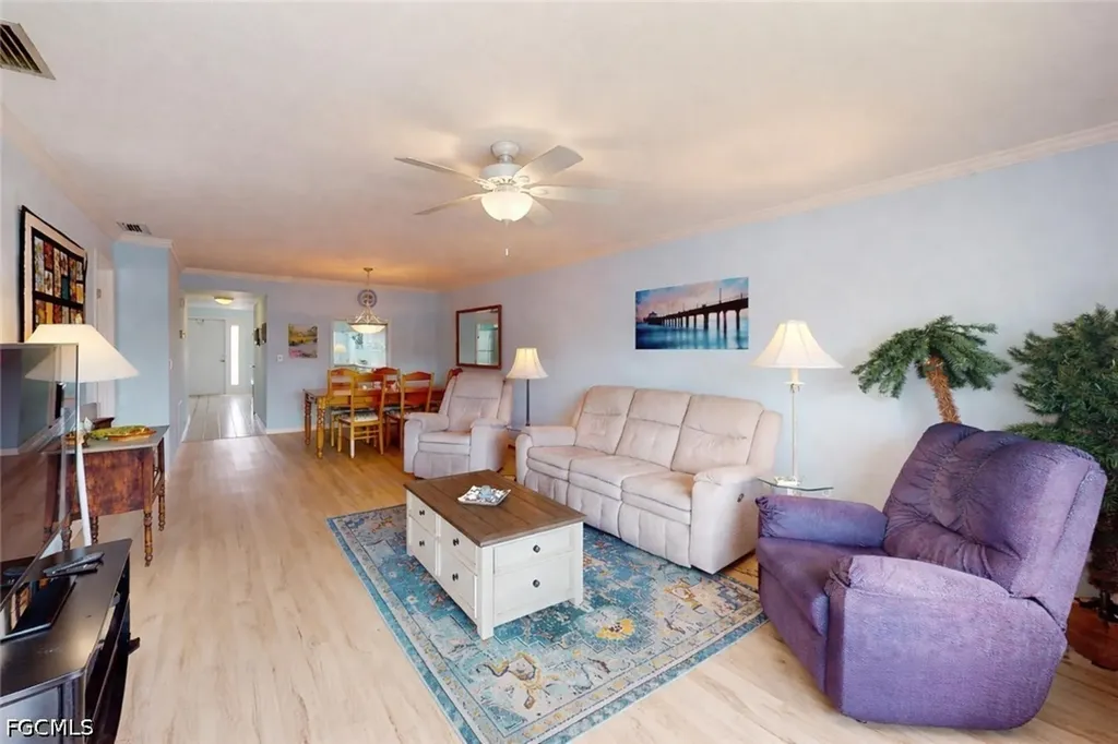 4229 SE 19th Place Cape Coral FL 33904