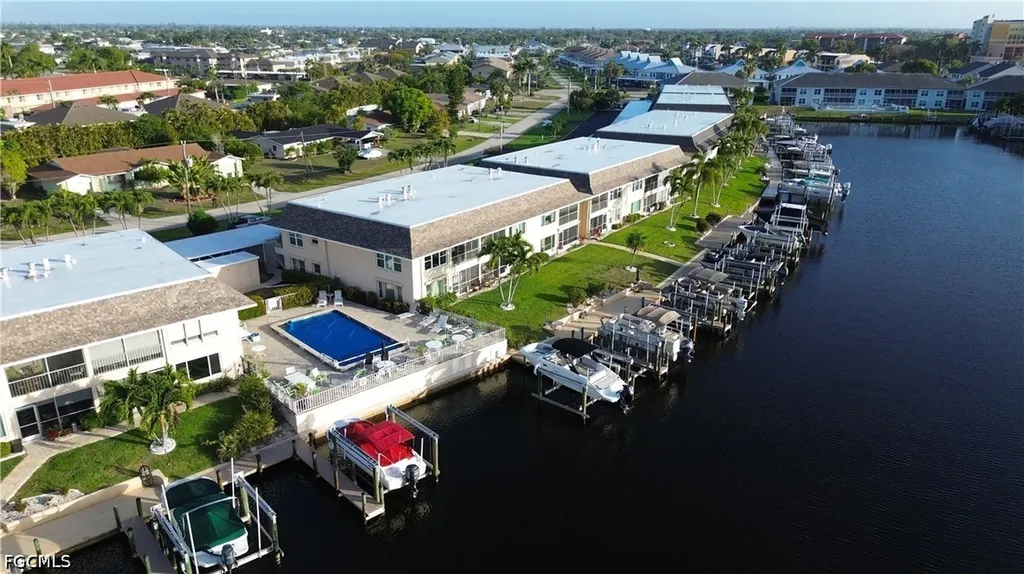 4229 SE 19th Place Cape Coral FL 33904