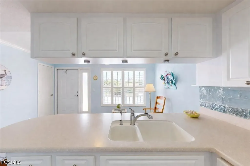 4229 SE 19th Place Cape Coral FL 33904