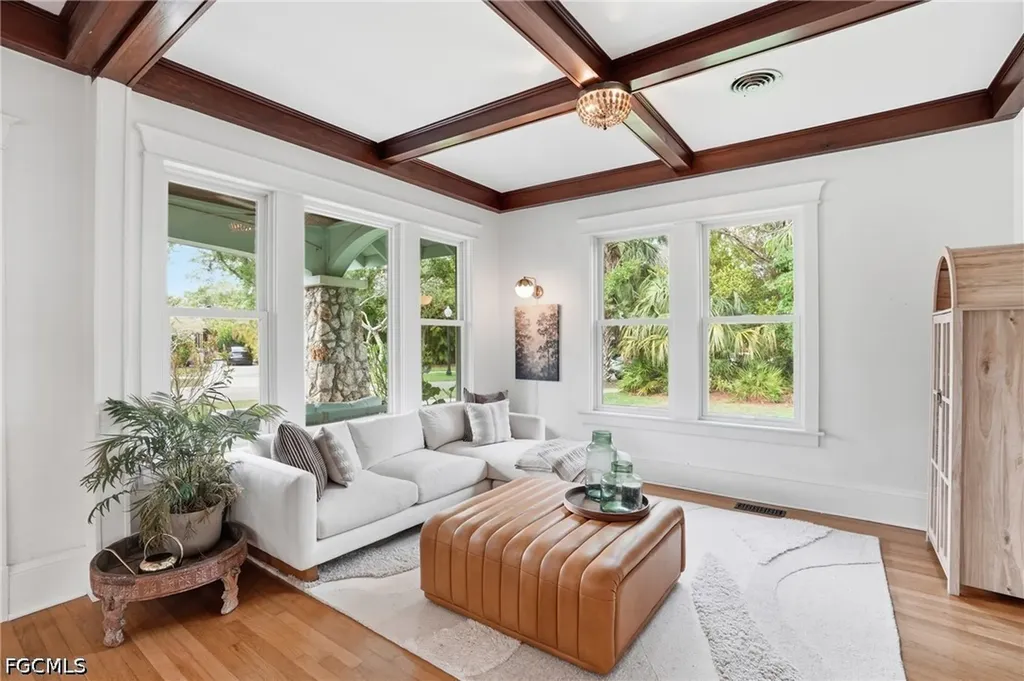 1473 Barcelona Avenue Fort Myers FL 33901