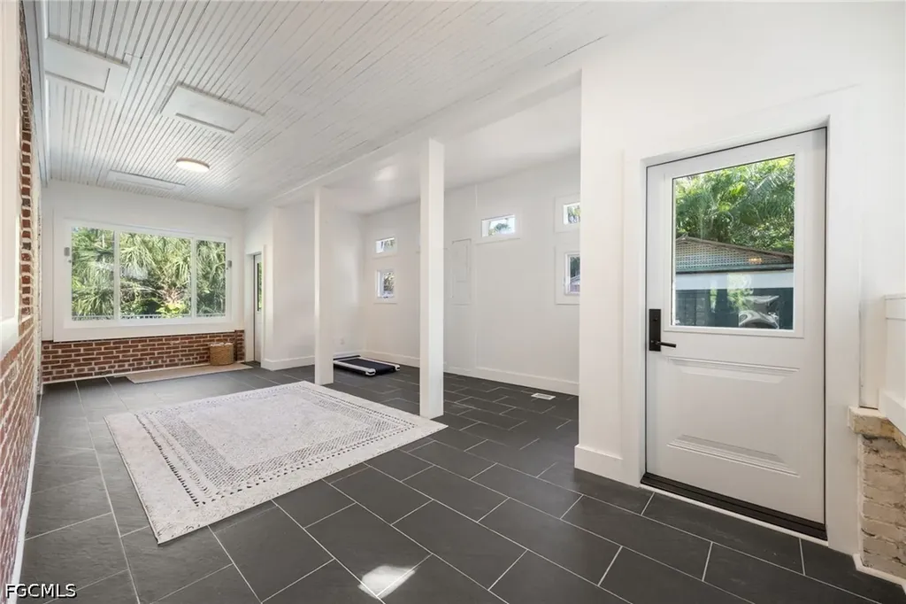 1473 Barcelona Avenue Fort Myers FL 33901