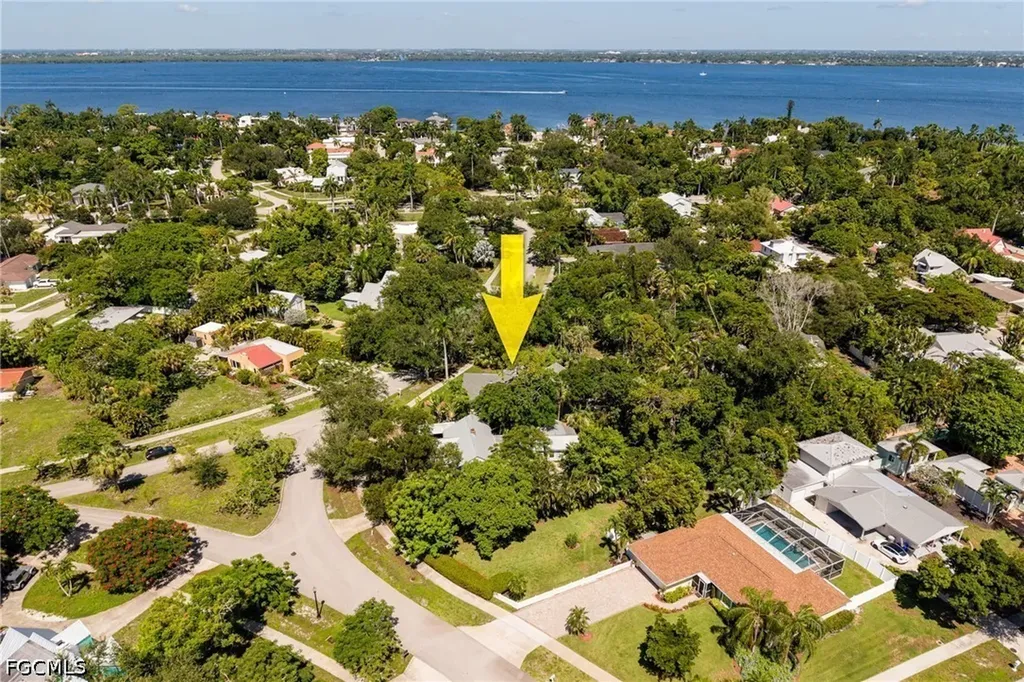 1473 Barcelona Avenue Fort Myers FL 33901