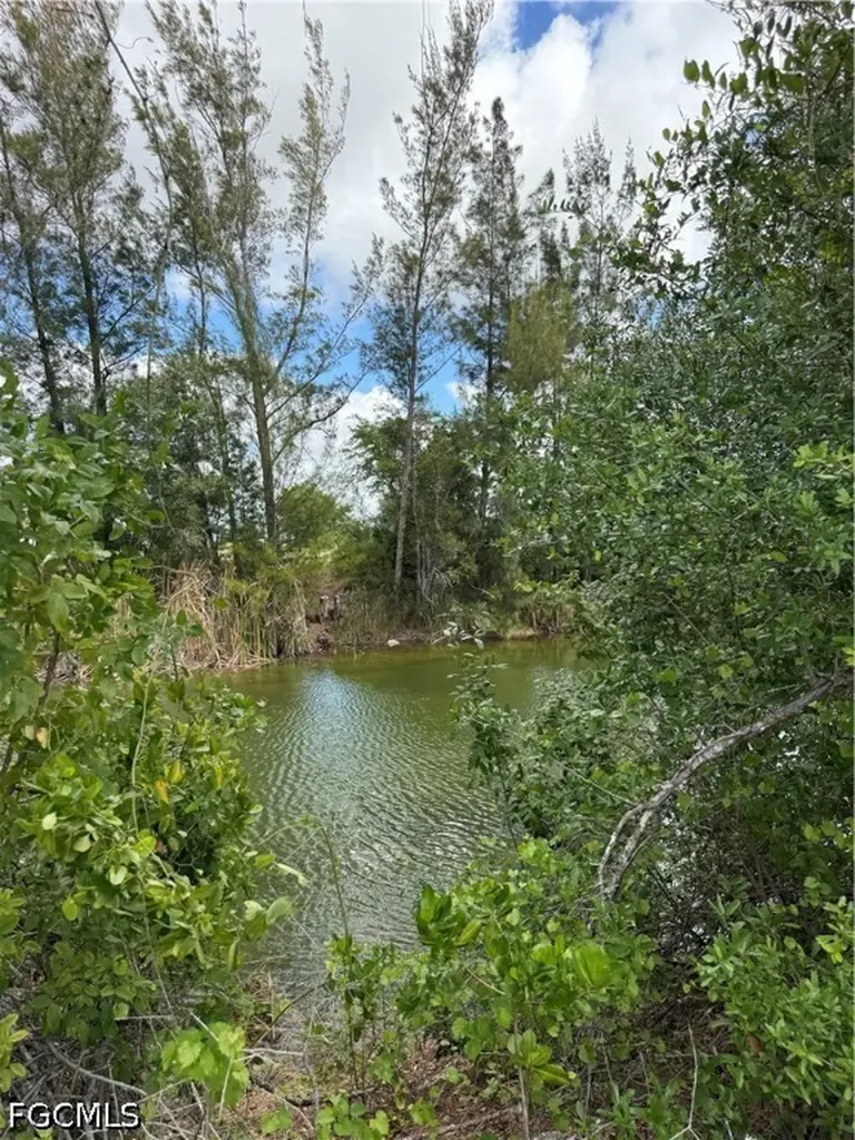 1419 NW 24th Terrace Cape Coral FL 33993