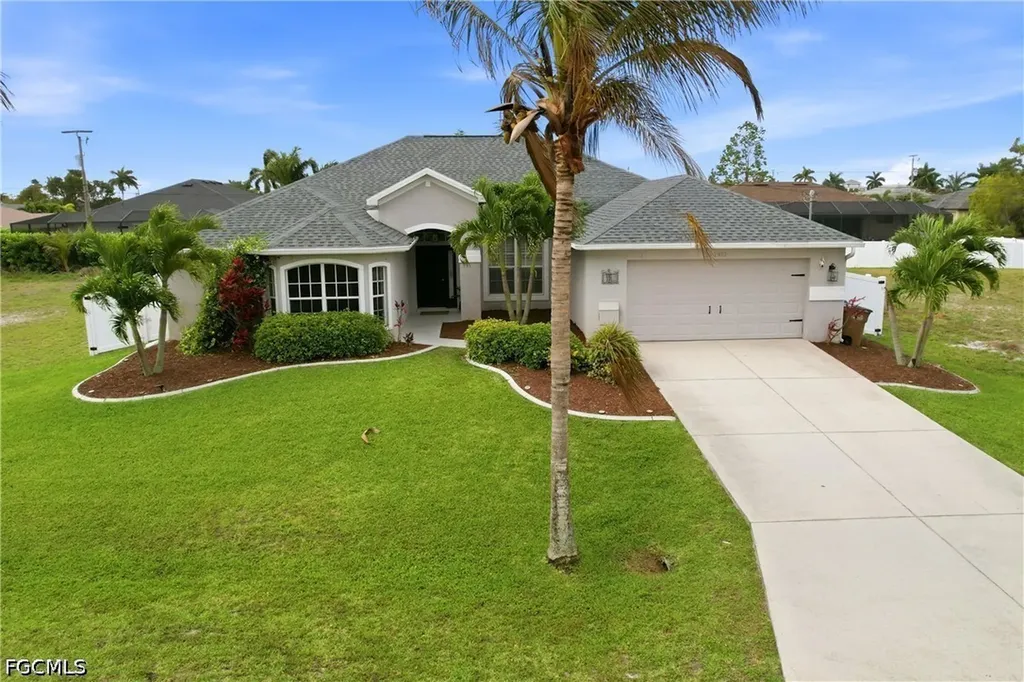 1910 SW 39th Street Cape Coral FL 33914