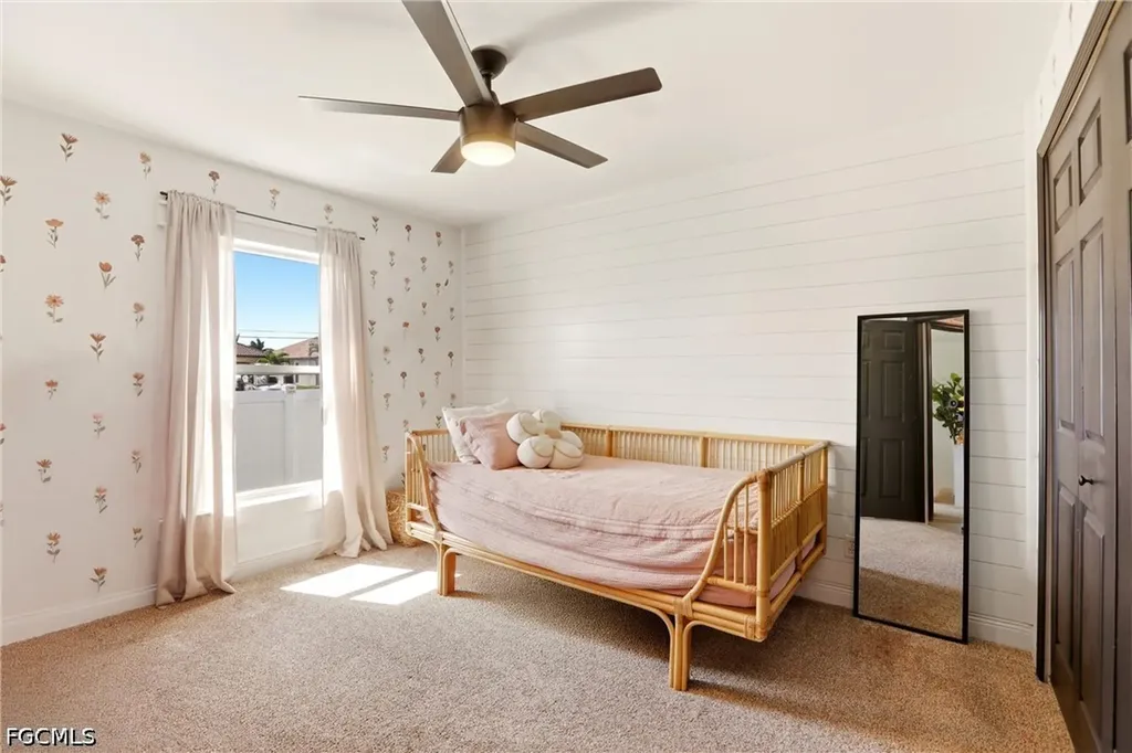 1910 SW 39th Street Cape Coral FL 33914
