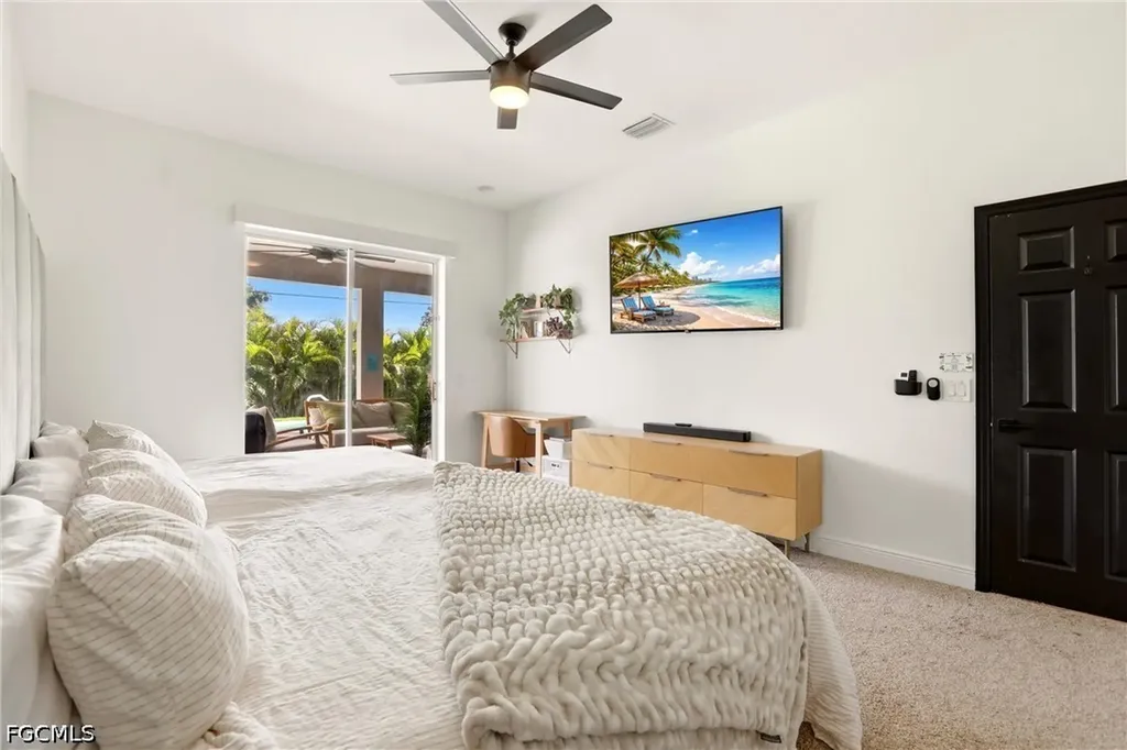 1910 SW 39th Street Cape Coral FL 33914