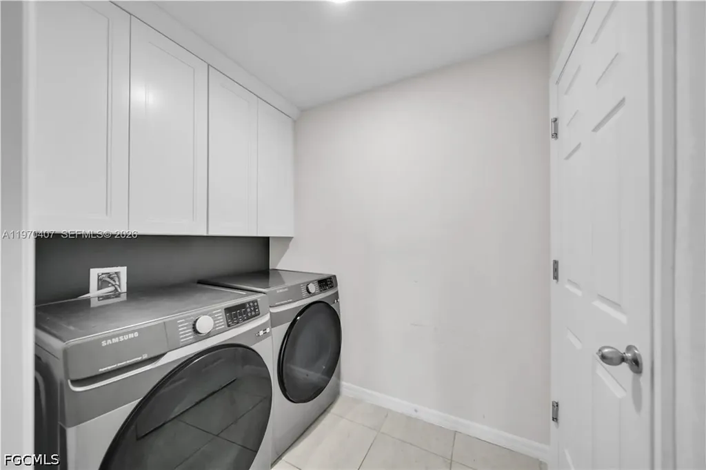 1105 NW 24th Place Cape Coral FL 33993