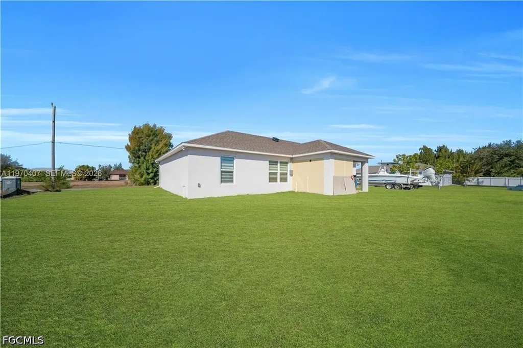 1105 NW 24th Place Cape Coral FL 33993