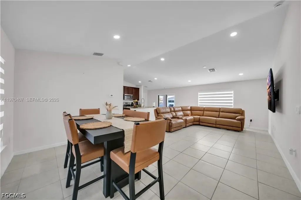 1105 NW 24th Place Cape Coral FL 33993