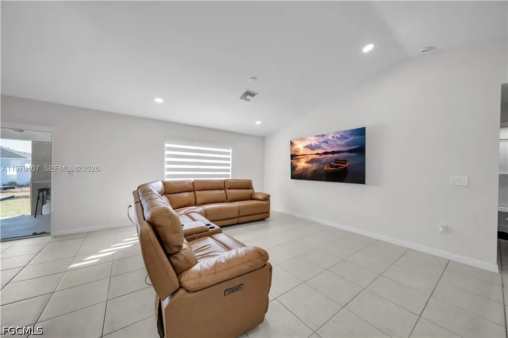 1105 NW 24th Place Cape Coral FL 33993