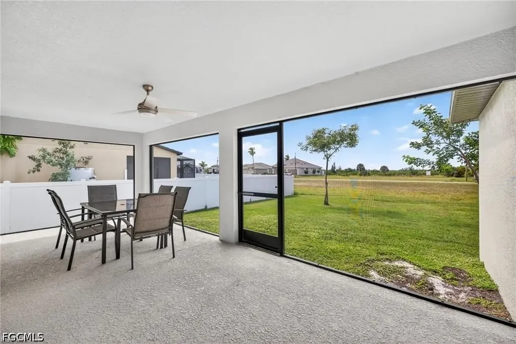 2716 NW 45th Place Cape Coral FL 33993