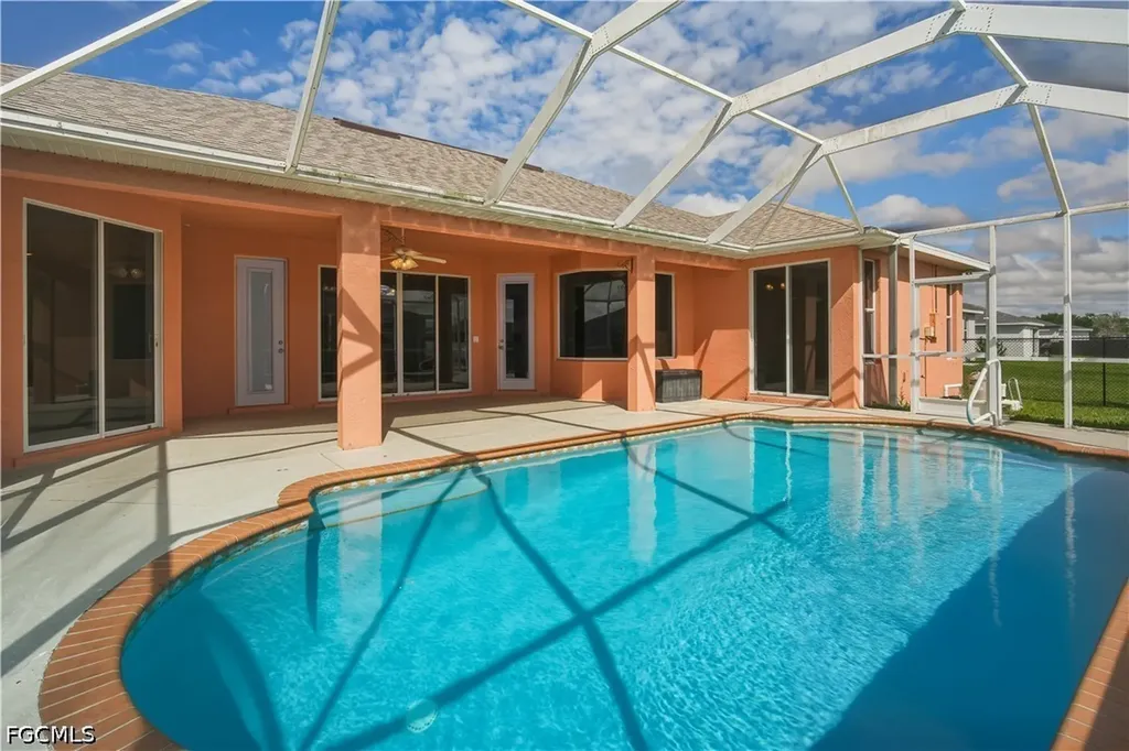 3079 NW 4th Place Cape Coral FL 33993
