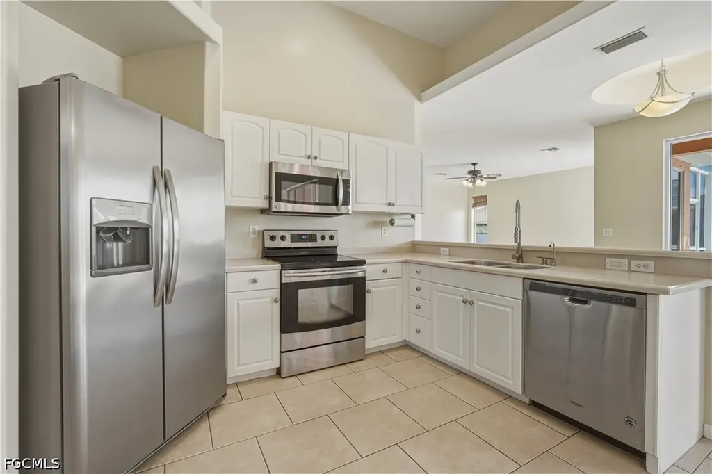 3079 NW 4th Place Cape Coral FL 33993
