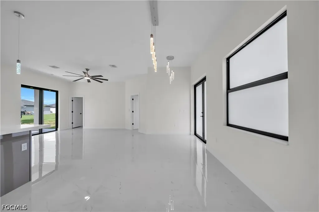 2829 NW 3rd Street Cape Coral FL 33993