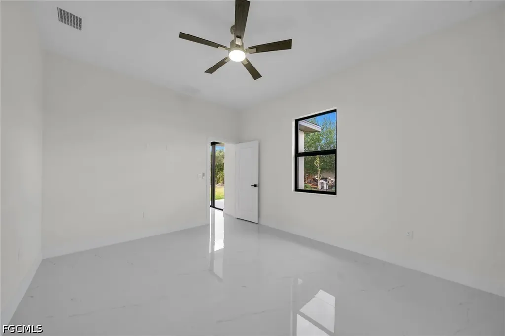 2829 NW 3rd Street Cape Coral FL 33993