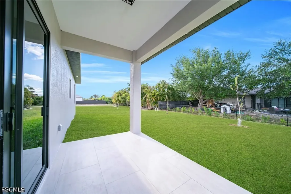 2829 NW 3rd Street Cape Coral FL 33993