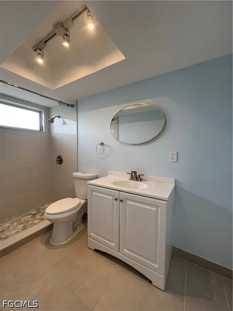 1406 SE 2nd Place Cape Coral FL 33990