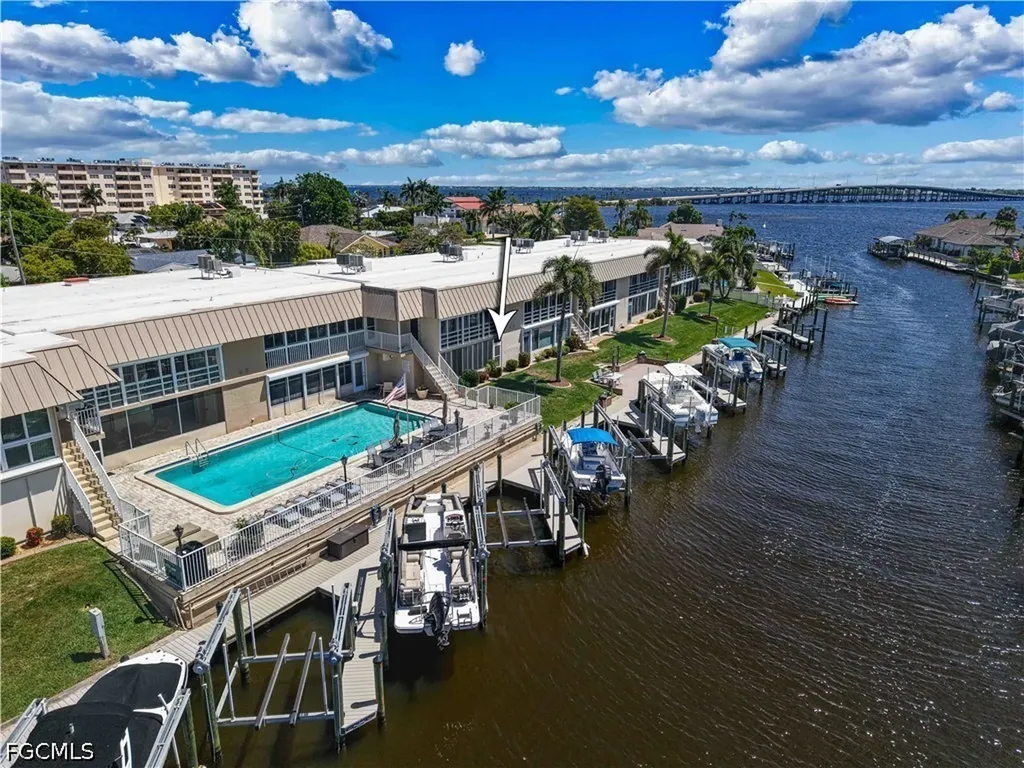 1730 Sandy Circle Cape Coral FL 33904
