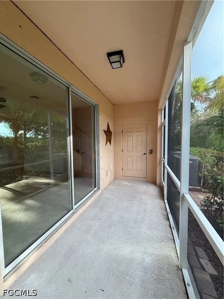 10020 Via Colomba Circle Fort Myers FL 33966