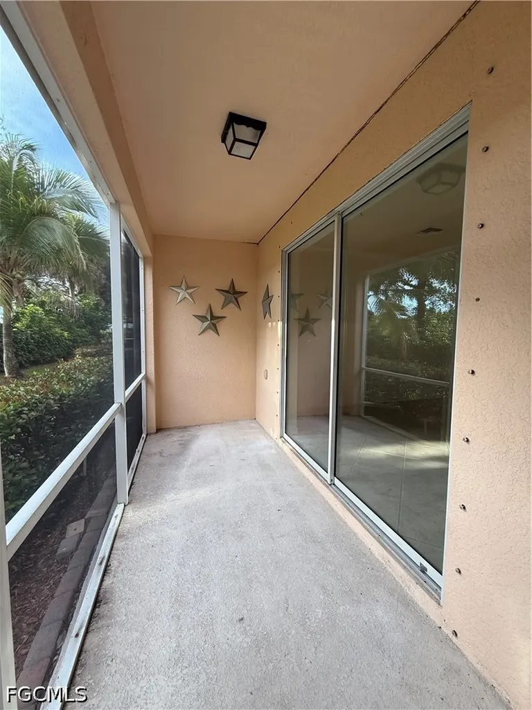 10020 Via Colomba Circle Fort Myers FL 33966