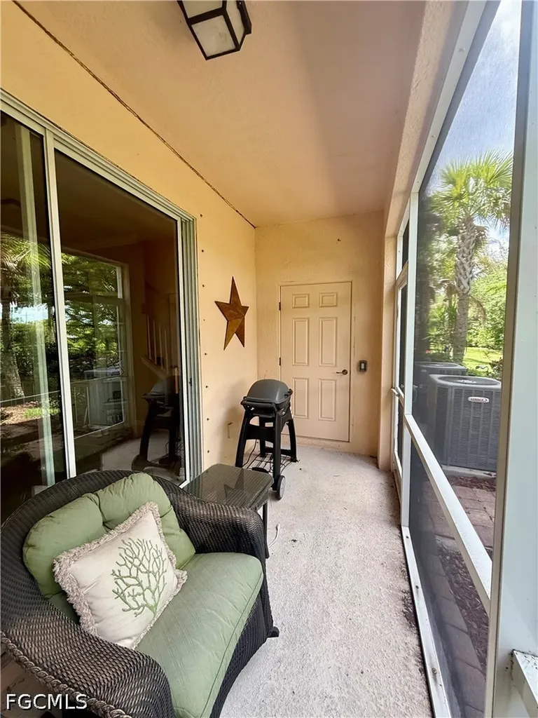 10020 Via Colomba Circle Fort Myers FL 33966