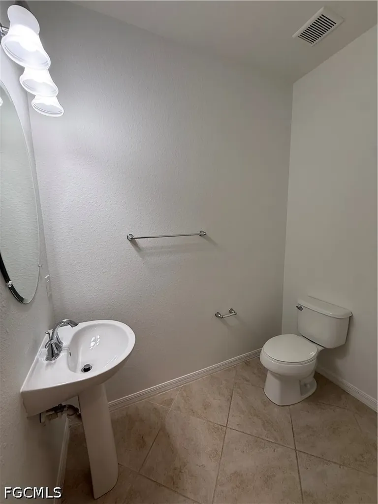 10020 Via Colomba Circle Fort Myers FL 33966