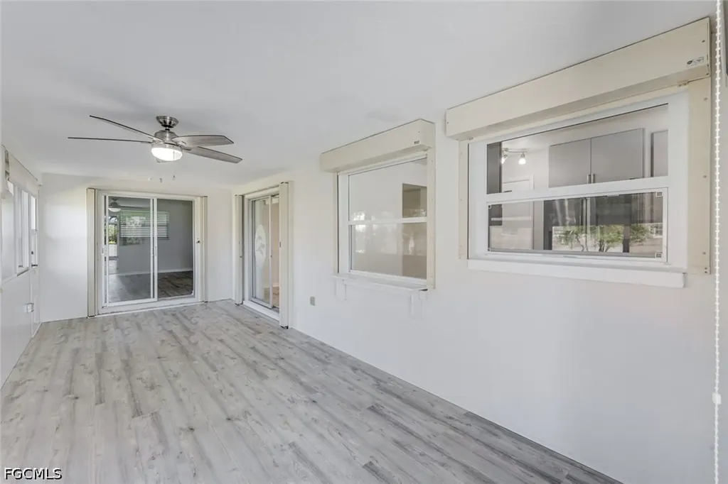 4240 SE 3rd Avenue Cape Coral FL 33904