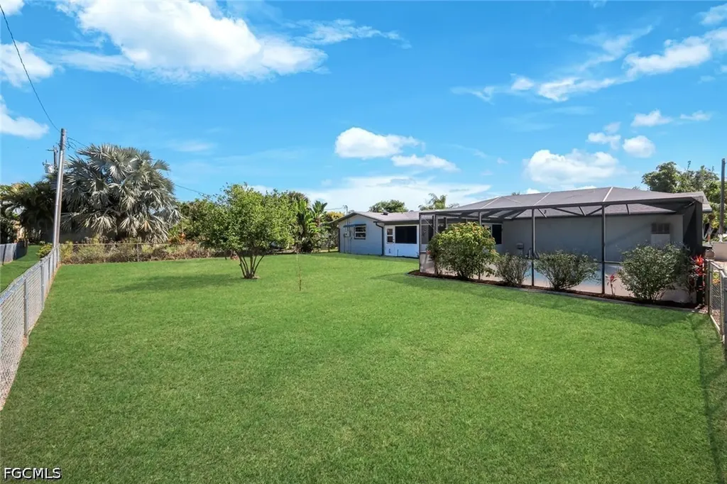 4240 SE 3rd Avenue Cape Coral FL 33904