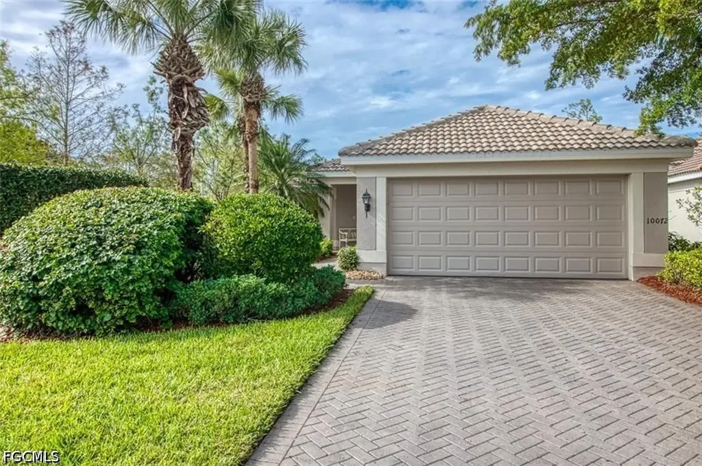 10072 Oakhurst Way Fort Myers FL 33913