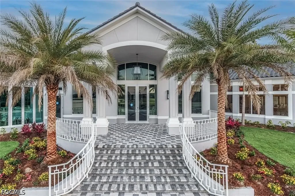 10072 Oakhurst Way Fort Myers FL 33913