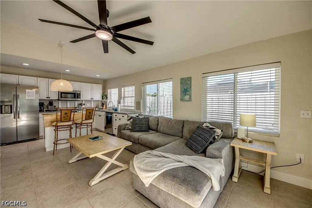 2589 Bayshore Drive Matlacha FL 33993