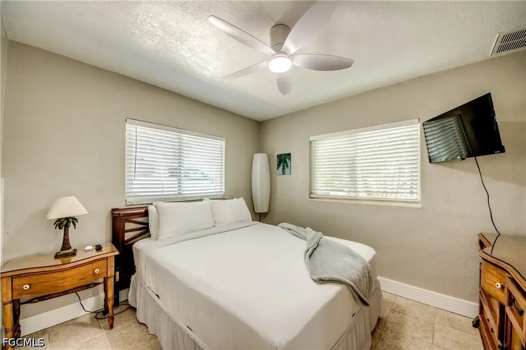 2589 Bayshore Drive Matlacha FL 33993
