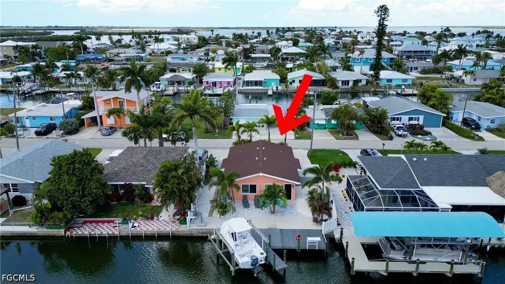 2589 Bayshore Drive Matlacha FL 33993