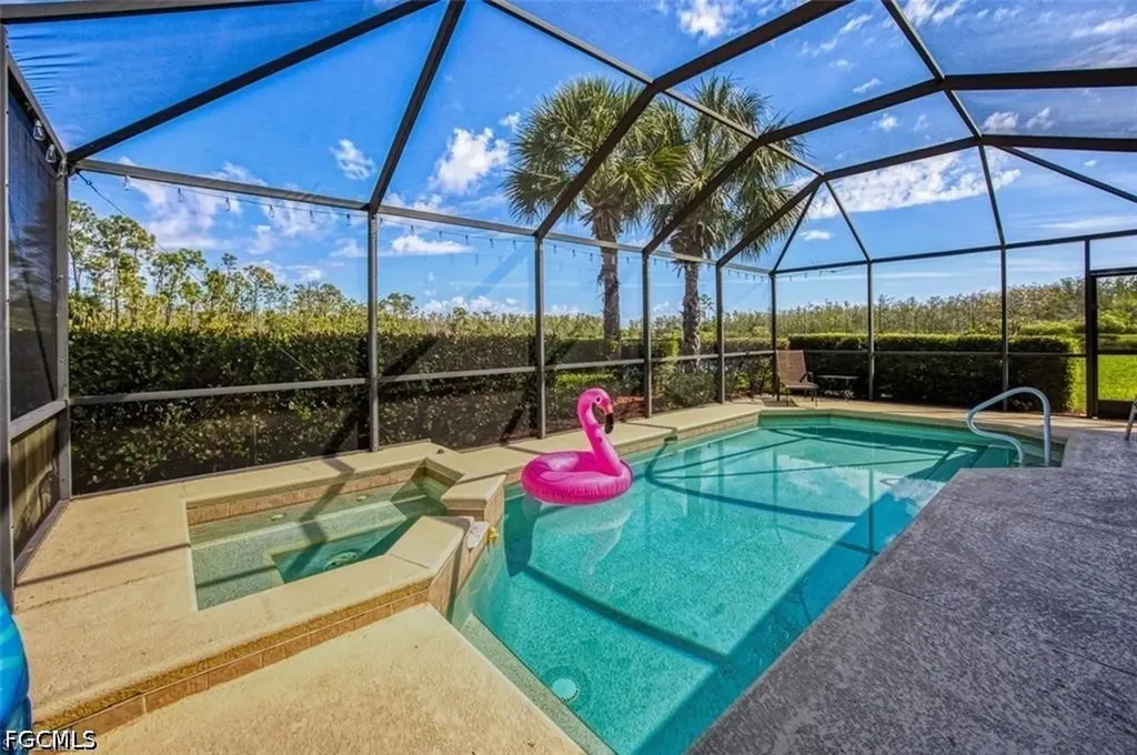 10092 Oakhurst Way Fort Myers FL 33913
