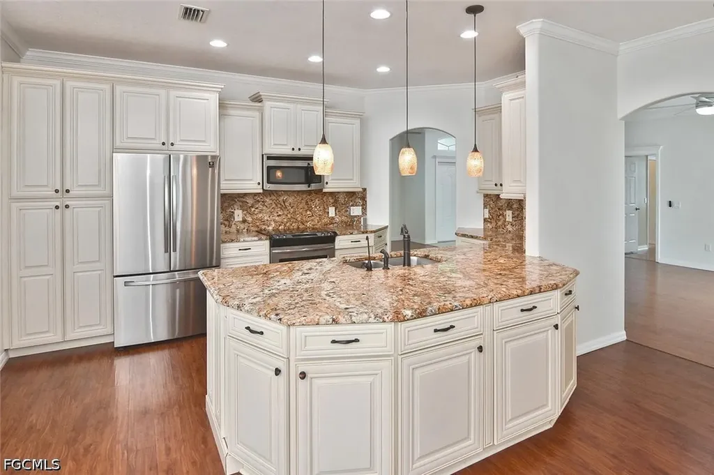 1408 Saracen Lane North Port FL 34286