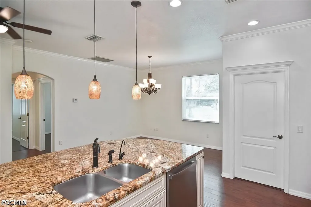 1408 Saracen Lane North Port FL 34286