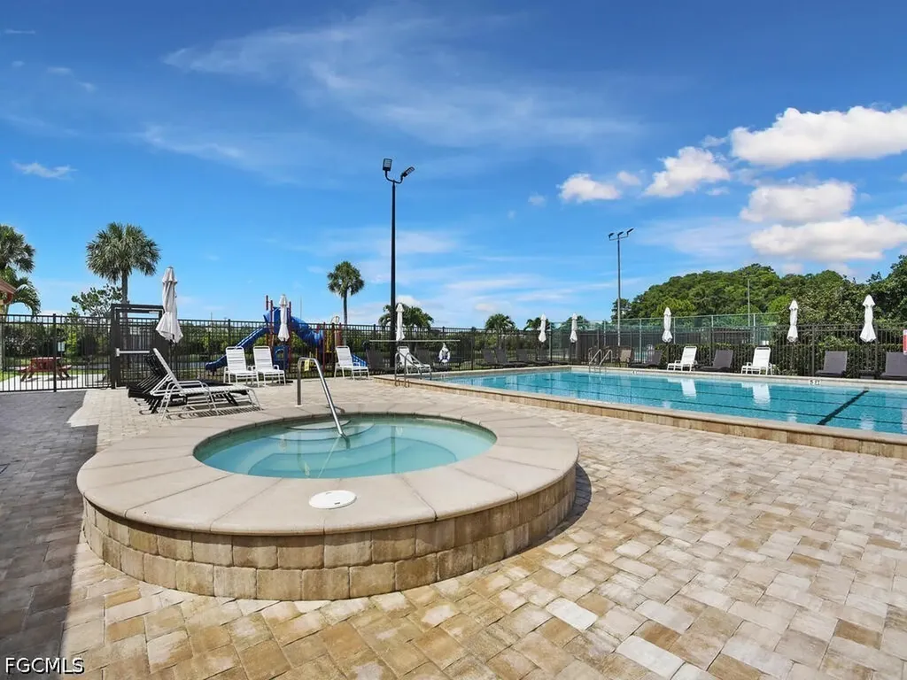 6611 Southwell Drive Fort Myers FL 33966