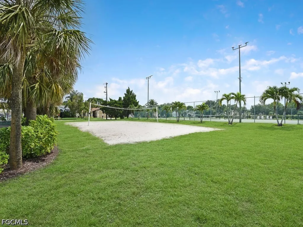 6611 Southwell Drive Fort Myers FL 33966