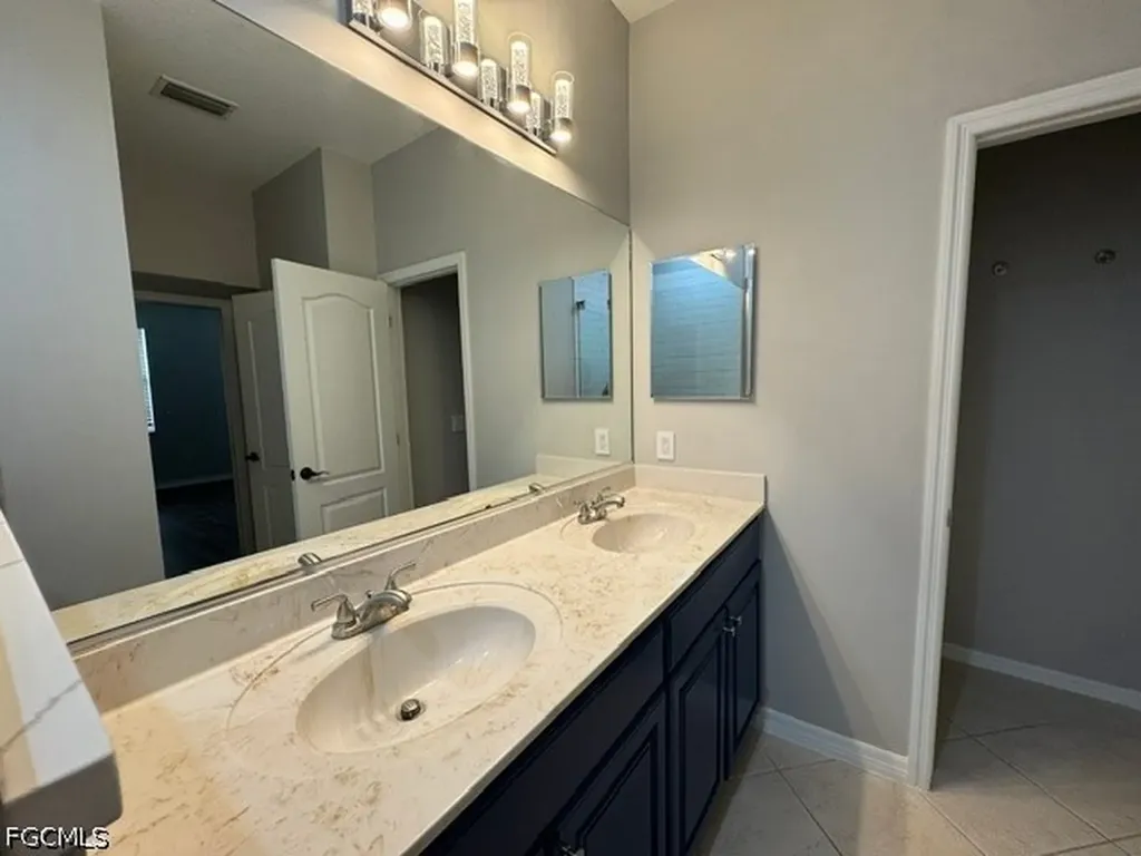 4380 Lazio Way Fort Myers FL 33901