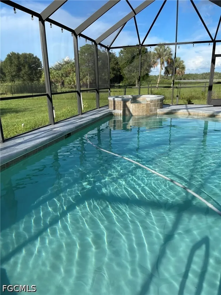4665 47th Avenue NE Naples FL 34120
