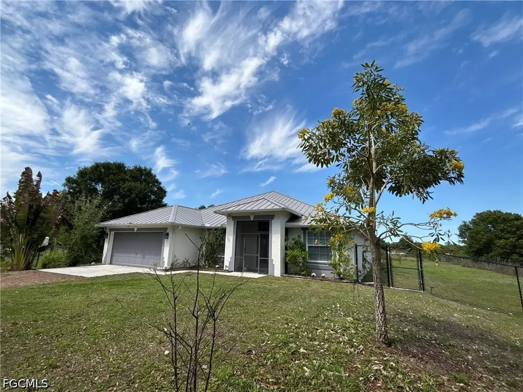 4665 47th Avenue NE Naples FL 34120